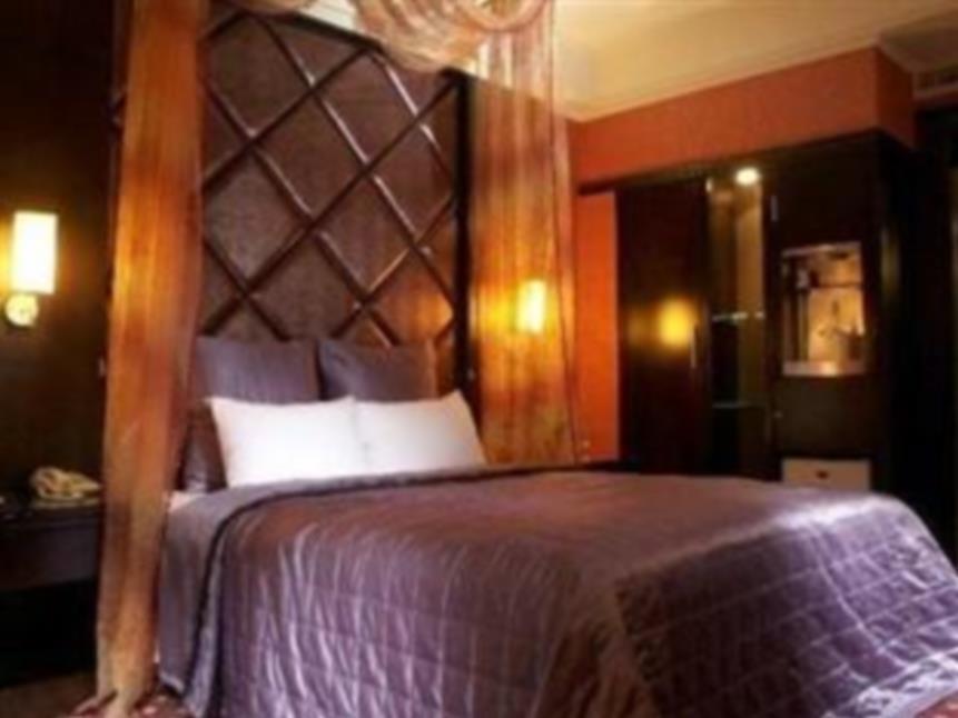 Beverly Garden Motel Chiayi City Exterior foto