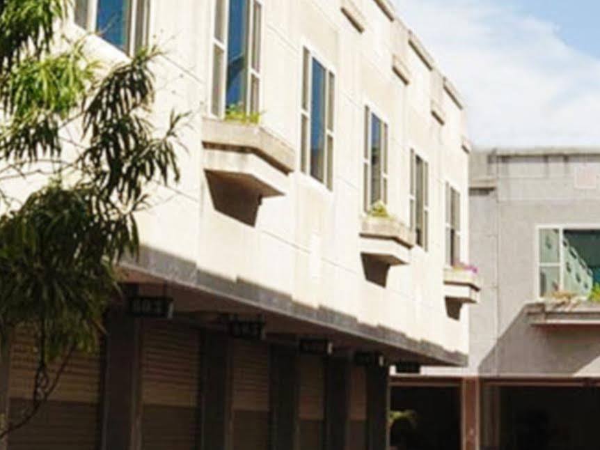 Beverly Garden Motel Chiayi City Exterior foto